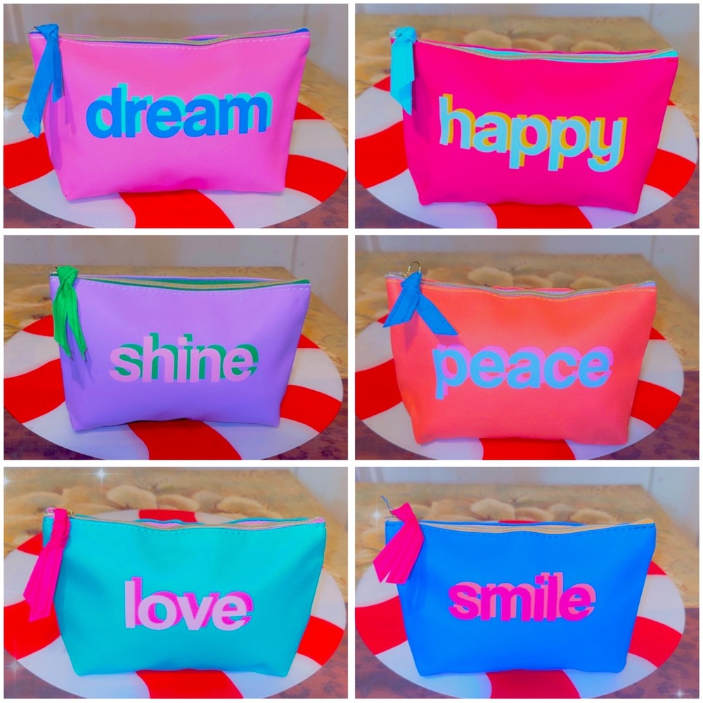6 make up bags with 90 makeup sponges